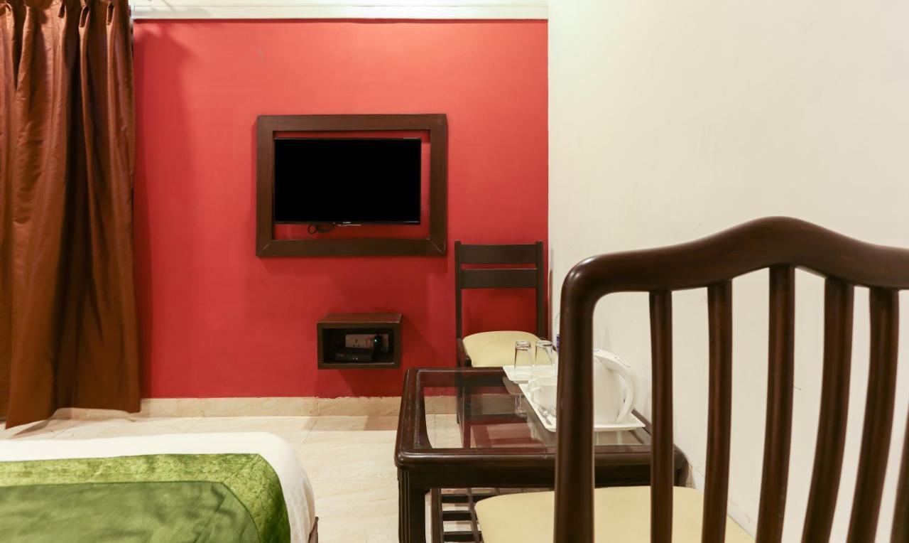Hotel Seven- Center Of City Chandīgarh Eksteriør billede